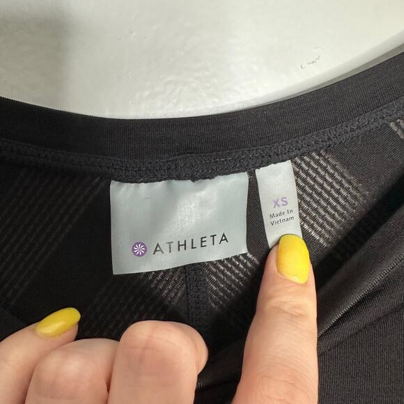 Athleta Women's Black Kettle Bella Long Sleeve Athletic Mesh Back Top Back‎ XS - Picture 4 of 9